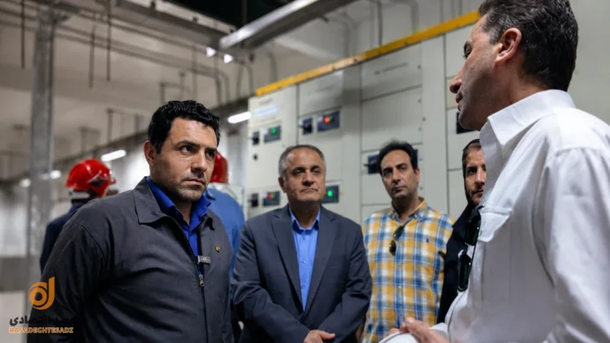 اتصال پالایشگاه نفت سپاهان به شبکه برق سراسری