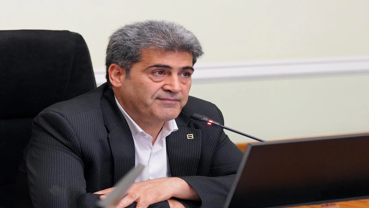 معاون مدیرعامل بانک مسکن در امور اعتباری با اشاره به بهبود شاخص‌های مالی بانک، از متعادل شدن نسبت منابع و مصارف خبر داد و گفت: همزمان با این روند، صدور ضمانت‌نامه‌ها در سال ۱۴۰۵ با رشد مطلوبی همراه بوده است.