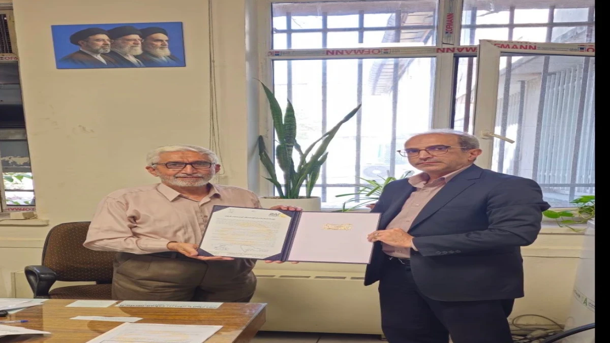 قرارداد بیمه اکمل بازنشستگان آموزش و پرورش استان تهران برای پنجمین سال متوالی با آتیه سازان حافظ