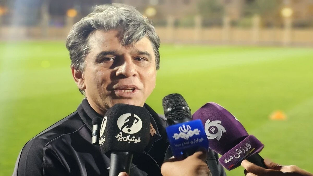 اعتراض سپاهان به اهدای جام قهرمانی لیگ گذشته به استقلال