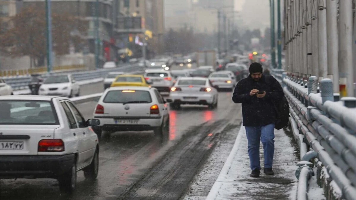 هواشناسی تهران ۲۷ مهر؛ گرمای ۳۱ درجه‌ای وسط پاییز! باران در ساعات رفت‌وآمد می‌بارد؟