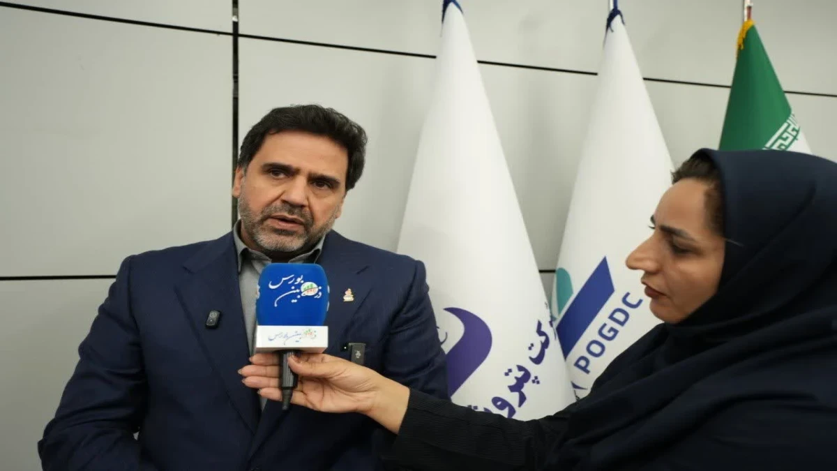 مراسم معارفه پتروشیمی تبریز در آستانه عرضه اولیه سهام با نماد «شتبریز»