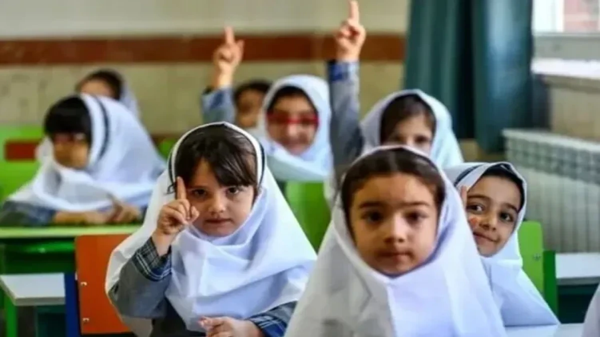 تعطیلی مدارس فردا شنبه ۹ آبان خبرساز شد؛ تصمیم تازه برای تهران، کرج و شهرستان‌ها چیست؟ + جدول