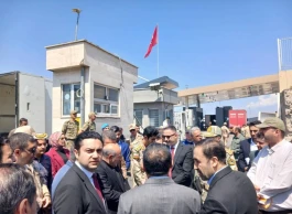بازدید فرماندار دوبایزید و مسئولان گمرک گوربلاغ از گمرک بازرگان