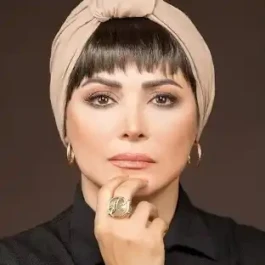 زن سعید آقاخانی در «اسباب زحمت» کیست؟ بیوگرافی کمند امیرسلیمانی