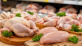 قیمت مرغ امروز ۲۵ مهر ۱۴۰۵/ اختلاف قیمت مرغ کامل با ران و سینه چقدر است؟
