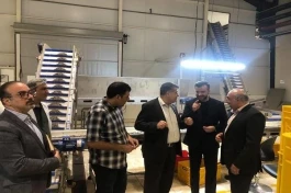 بازدید عضو هیئت مدیره و مدیران بانك از شركت جهان گستر آرشا در ساوه
